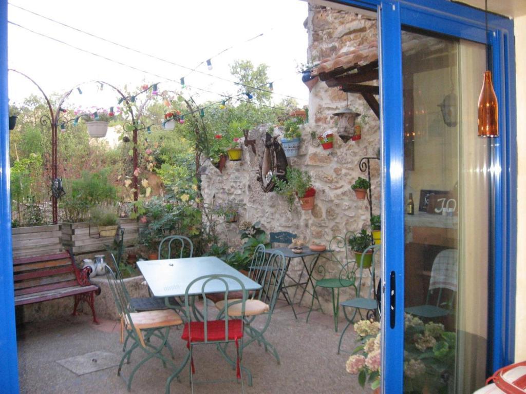 La Maison De Josepha Hotell Ferrals-lès-Corbières Exteriör bild