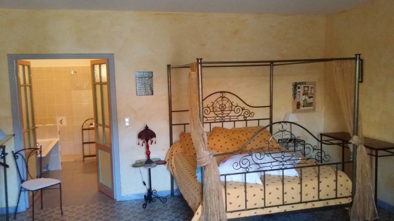 La Maison De Josepha Hotell Ferrals-lès-Corbières Exteriör bild