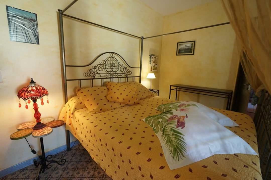 La Maison De Josepha Hotell Ferrals-lès-Corbières Exteriör bild